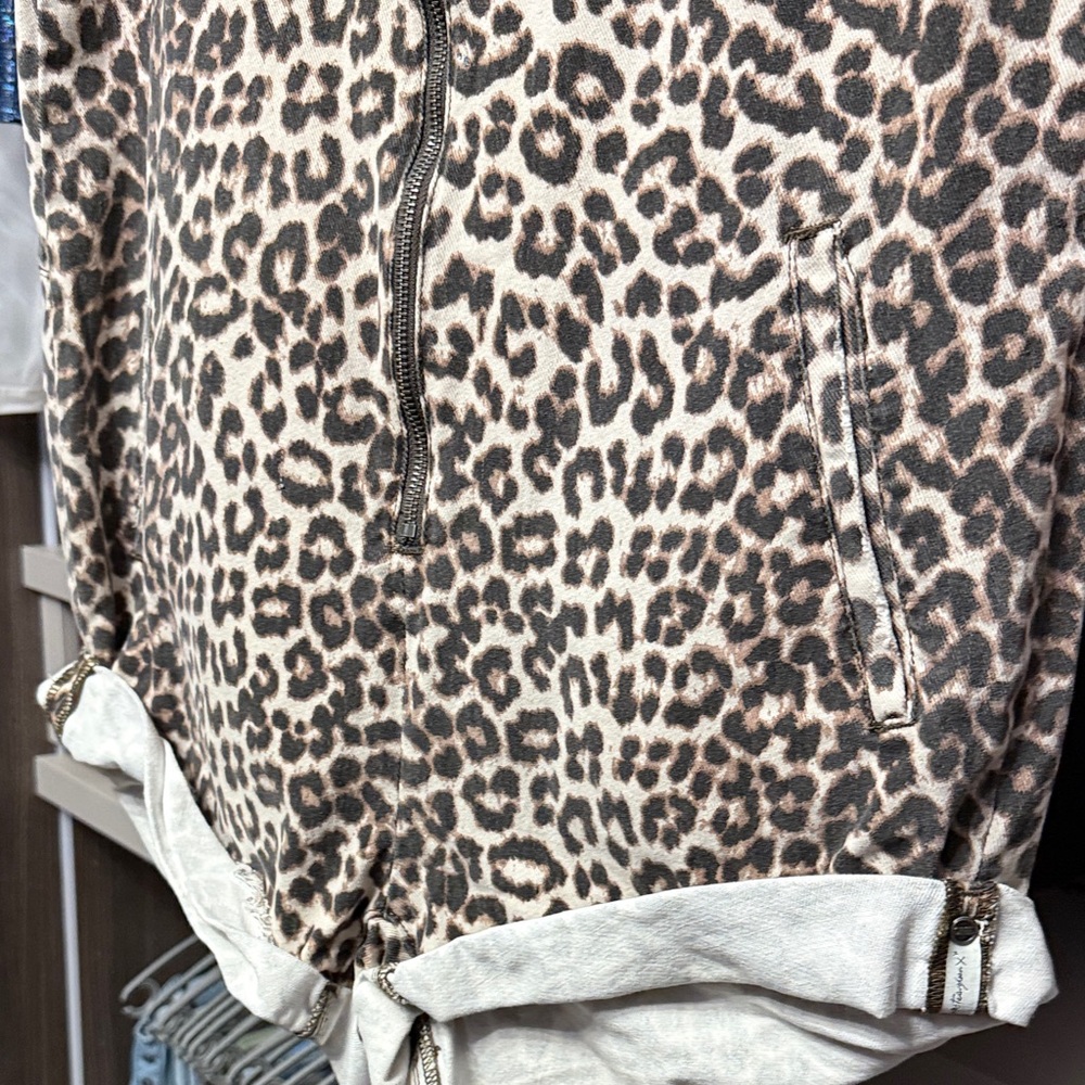 One Teaspoon Leopard Print Romper - Picture 3 of 6